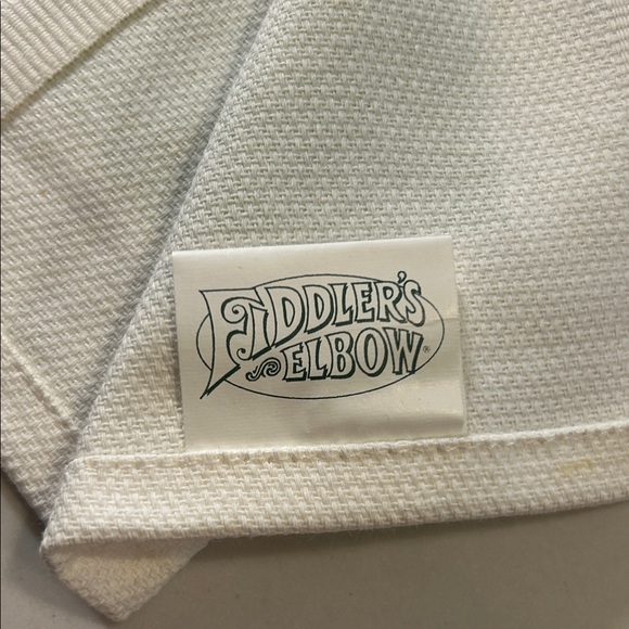 Vintage-Inspired Kitchen Towel with Humorous Quote - Picture 3 of 3